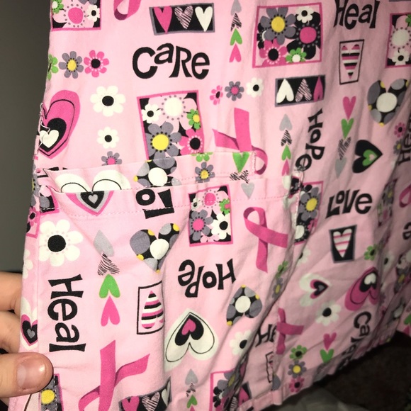 Pink woman’s scrub top with Brest cancer awareness ribbon and hearts - Picture 5 of 6